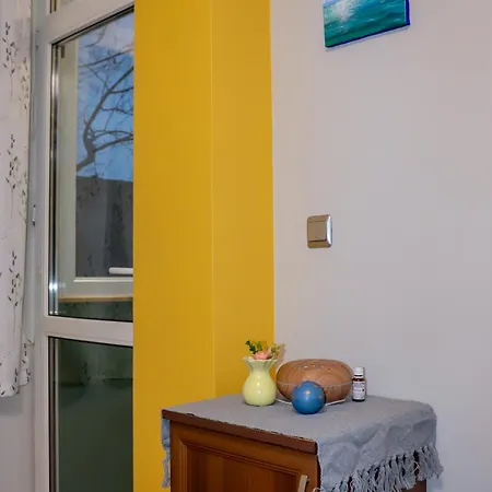Apartman D-home *